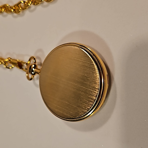 Iowa Foundation in Education 1846-2004 E Pluribus Unum Gold Tone Pocket Watch - Picture 3 of 10